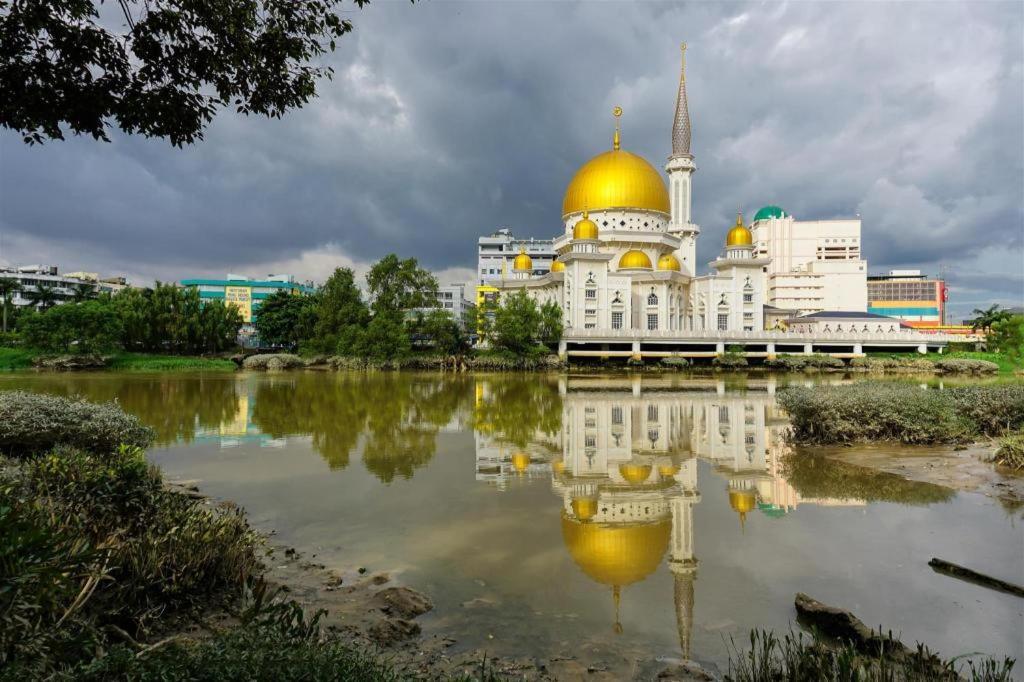 Oyo 1167 Rest And Go Hotel Klang Exterior foto