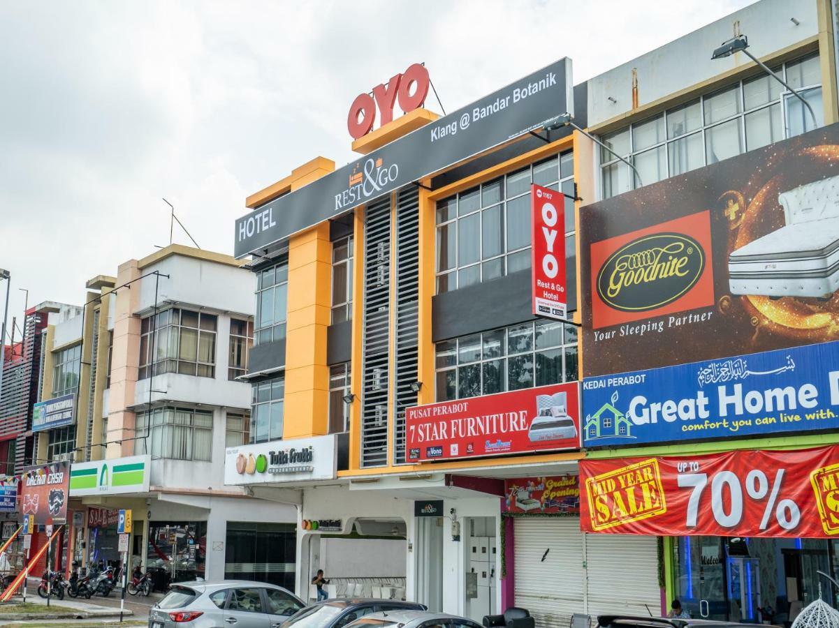 Oyo 1167 Rest And Go Hotel Klang Exterior foto
